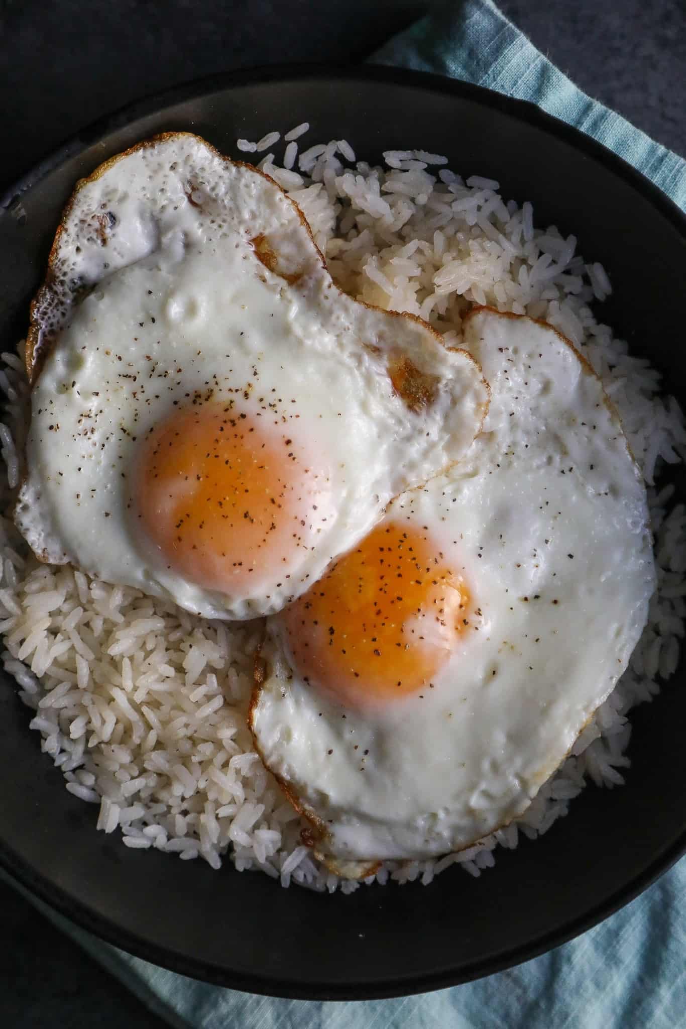 perfect fried eggs